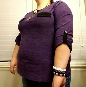Soft stretchy purple 3/4 sleeve top